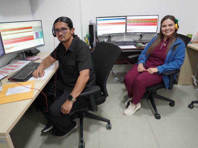 Médicos y paramédicos del SUME al servicio del país; antes, durante y luego del terremoto